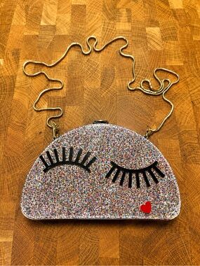 Milly Glitter Eyelash Crossbody Clutch Purse Sparkle Heart Bag